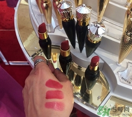 ���Ь�ں���ʲô���ӣ����Ь�ں���ɫ